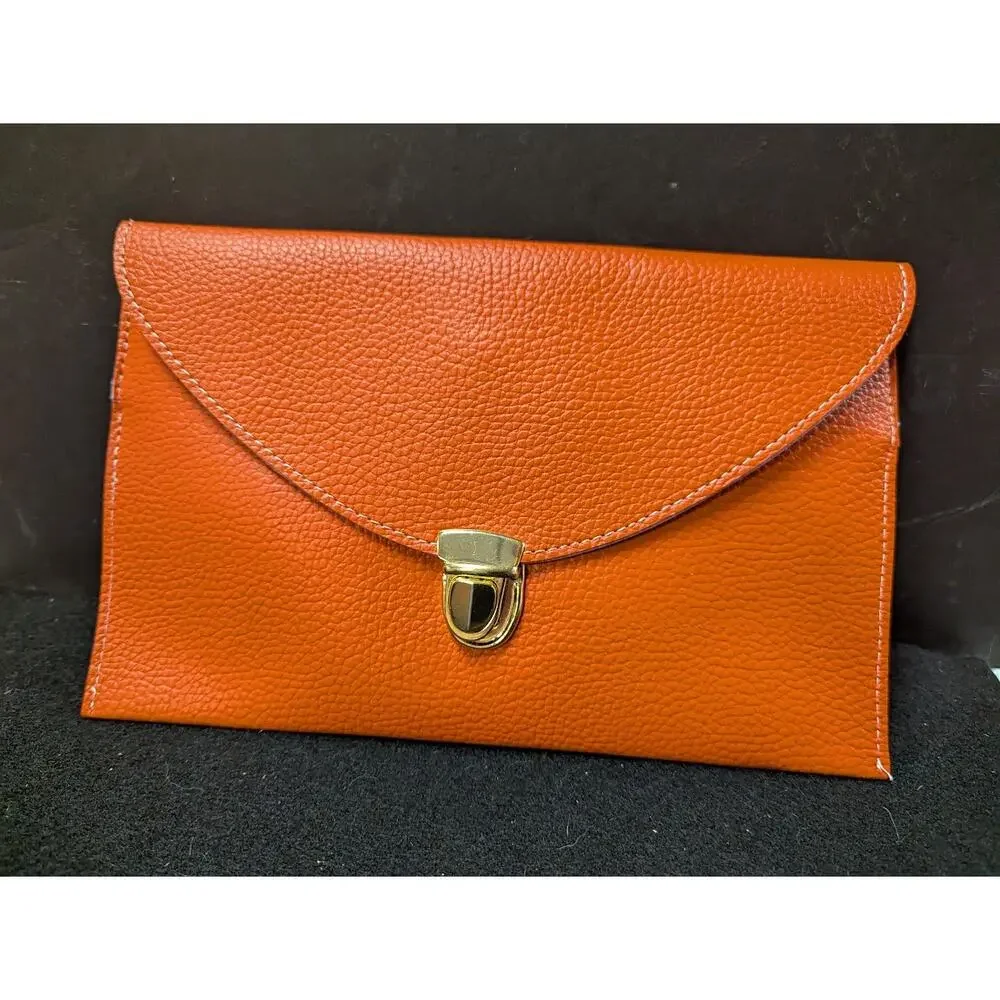 Vegan Pebbled Leather Conververtible Clutch Purse Shoulder Bag gold chain clasp